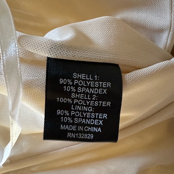 NBD Hailee Bustier Top - Ivory, Size XL 🤍 - Picture 5 of 6